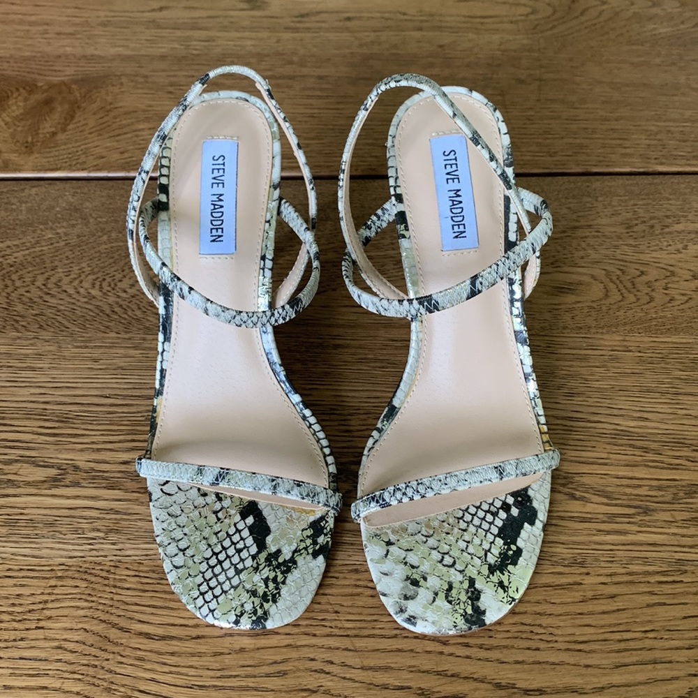 STEVE MADDEN snake print heel - Picture 2 of 5